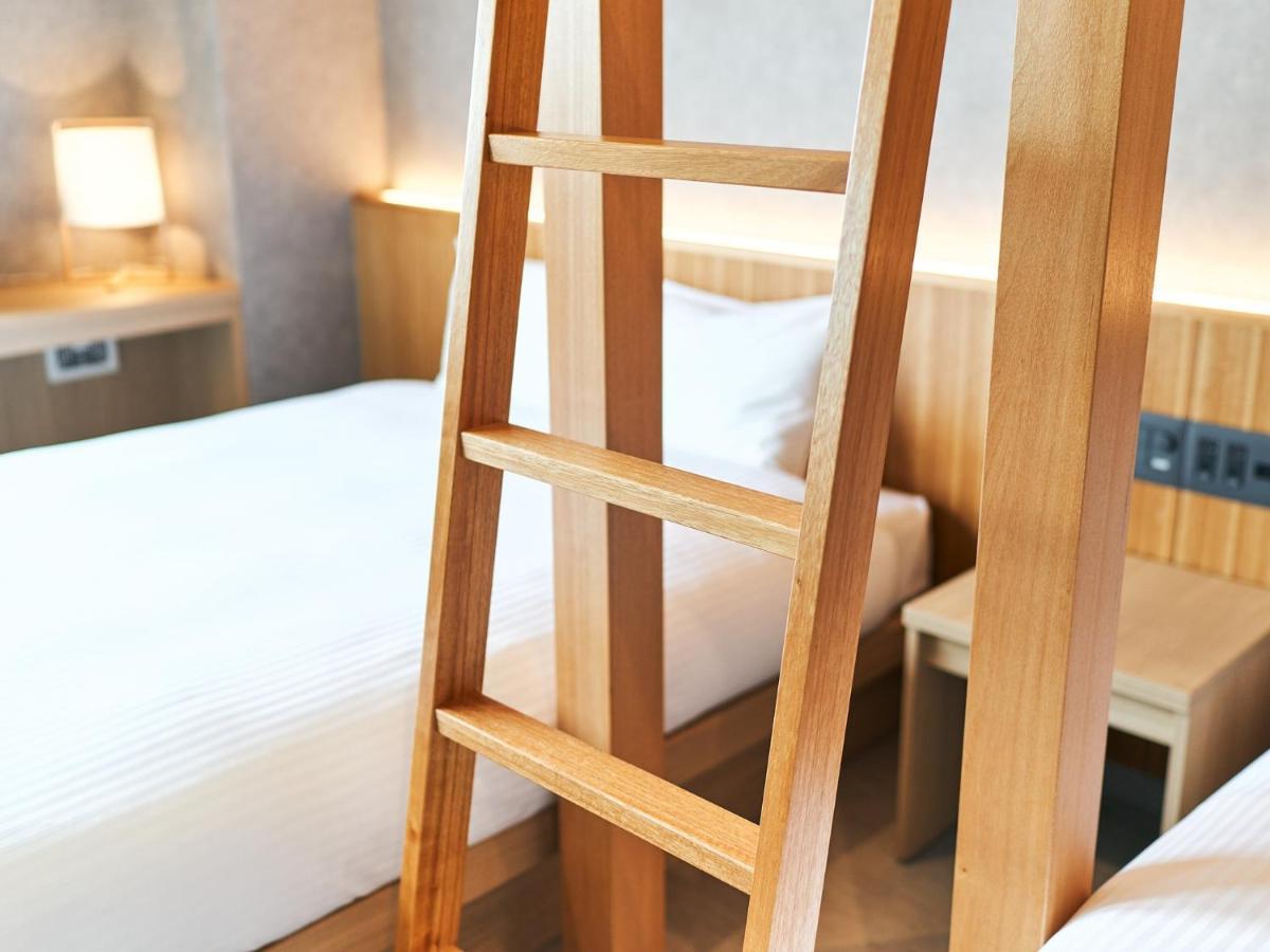 Rakuten Stay Naha-Tomarifuto Bunk Bed Room Buitenkant foto