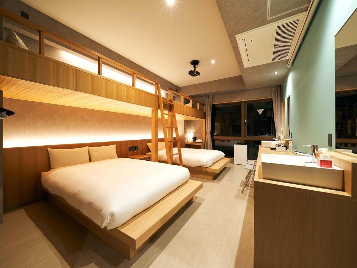 Rakuten Stay Naha-Tomarifuto Bunk Bed Room Buitenkant foto